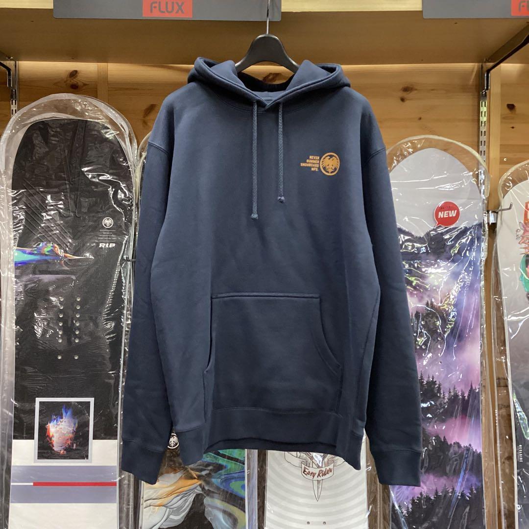 NEVERSUMMER　ネバーサマー　パーカー　フーディ　アパレル　Mサイズ