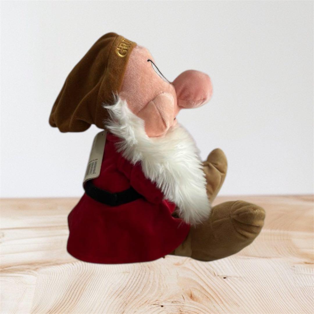 【希少】おこりんぼ　白雪姫　カリフォルニアアドベンチャー　アメリカ限定