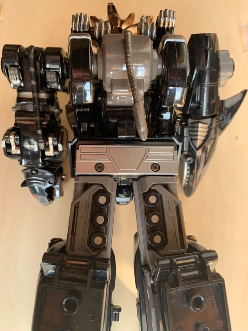 値下げ中！超希少　ガオキング　ブラックバージョン　クリアケース 百獣合体百獣戦隊