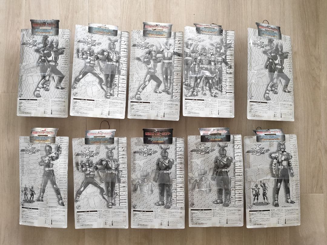 仮面ライダーカブトインブリスタービックサイズフィギュア非売品10体