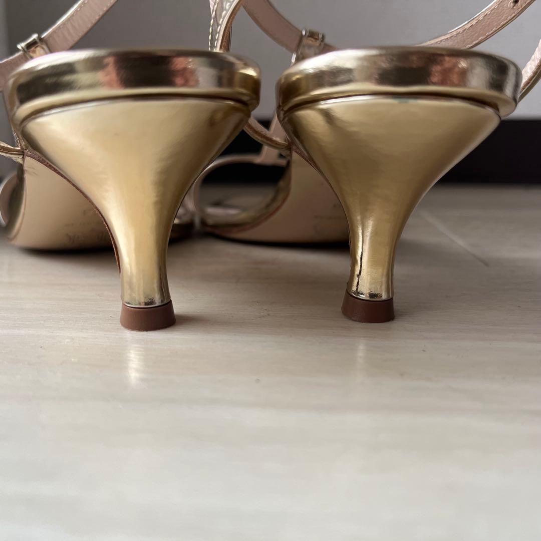 【美品】NEBLONIE.ネブローニ　ゴールド ストラップサンダル 36