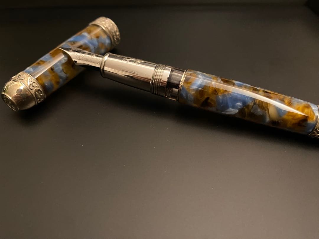 【限定生産品】アウロラ万年筆　アンビエンティ　ツンドラBニブ