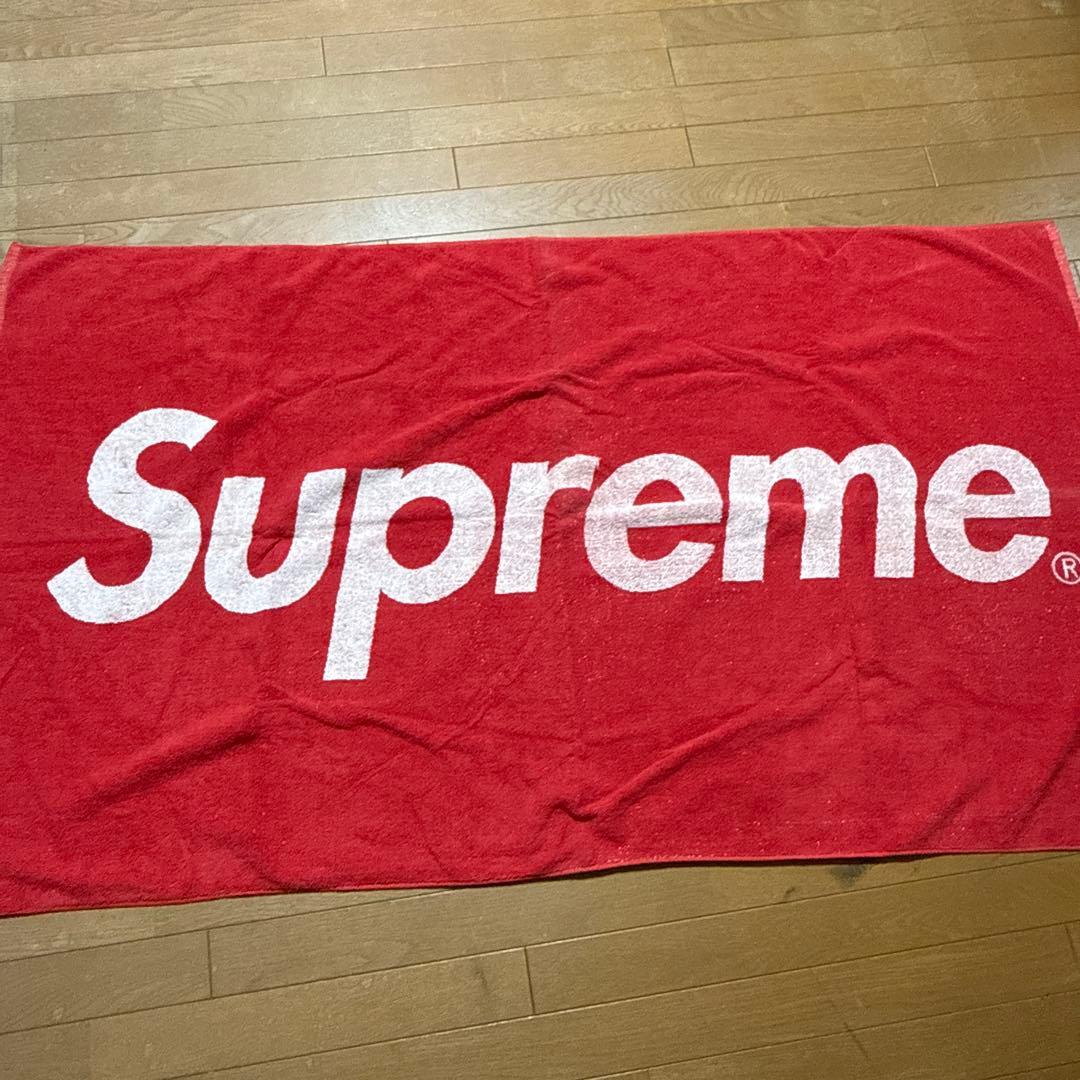 Supreme ビーチタオル レッド
