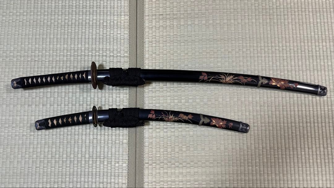 半太刀 真剣拵え 蝶 竹光 模造刀 居合刀 牡丹 小柄 本鮫皮 大小 金雲龍目貫