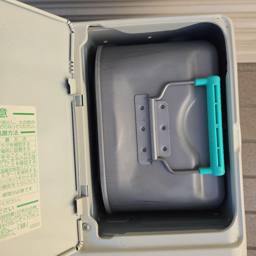 ①ダイチニ石油ファンヒーター fw-5620 ２１年式