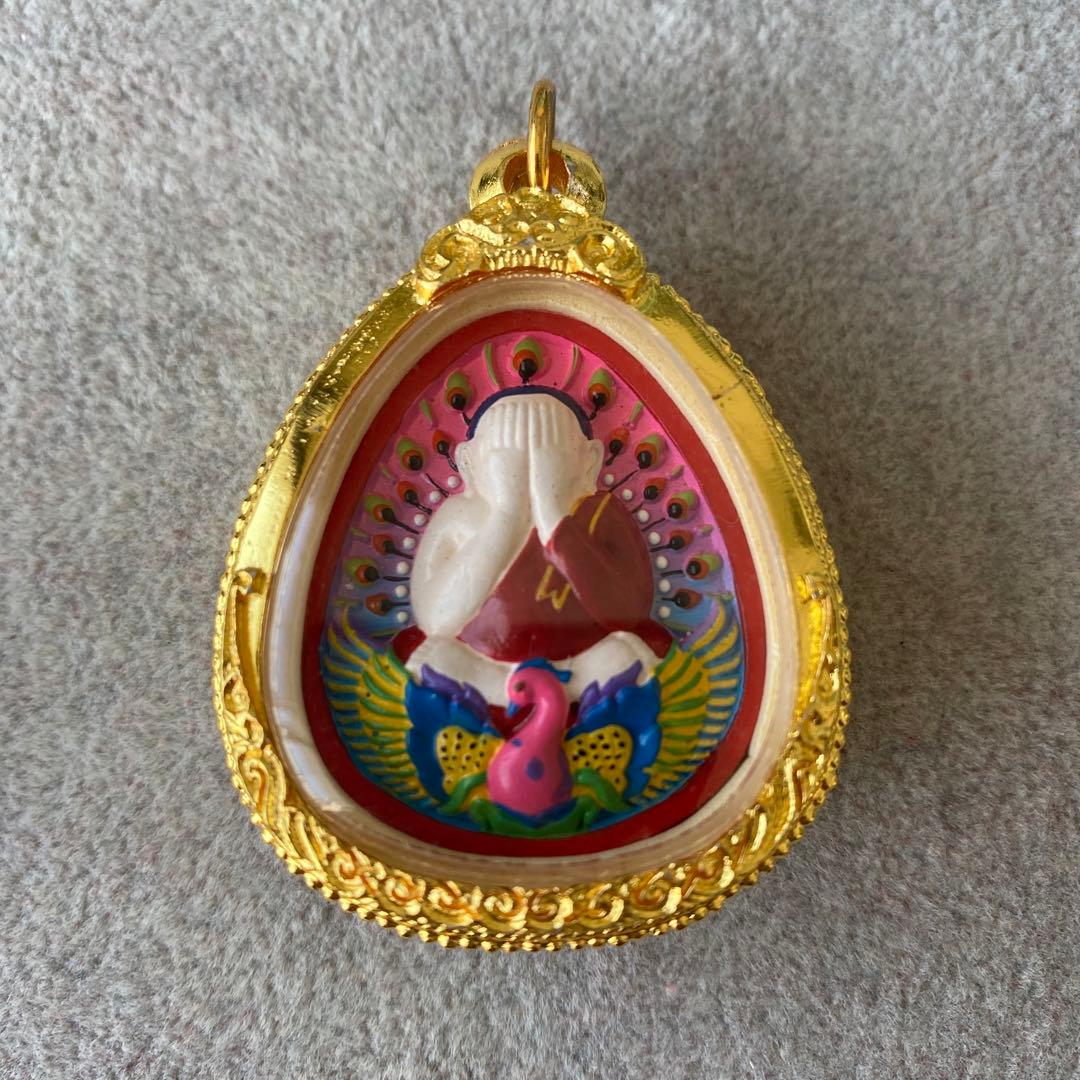 プラクルアン クルバアリアチャー師 プラピッター 富と成功 開運 御守り