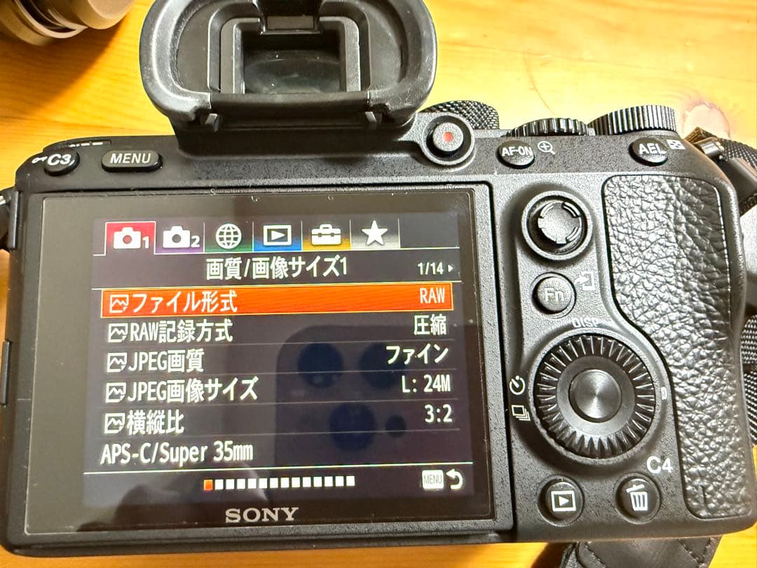 SONY α7Ⅲ 必要なモノのみ選択可　本体、レンズ等