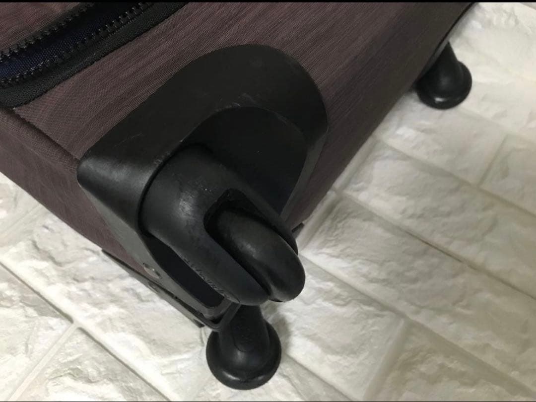 KIPLING キプリング　キャリーケース　キャリーバッグ　茶　軽量