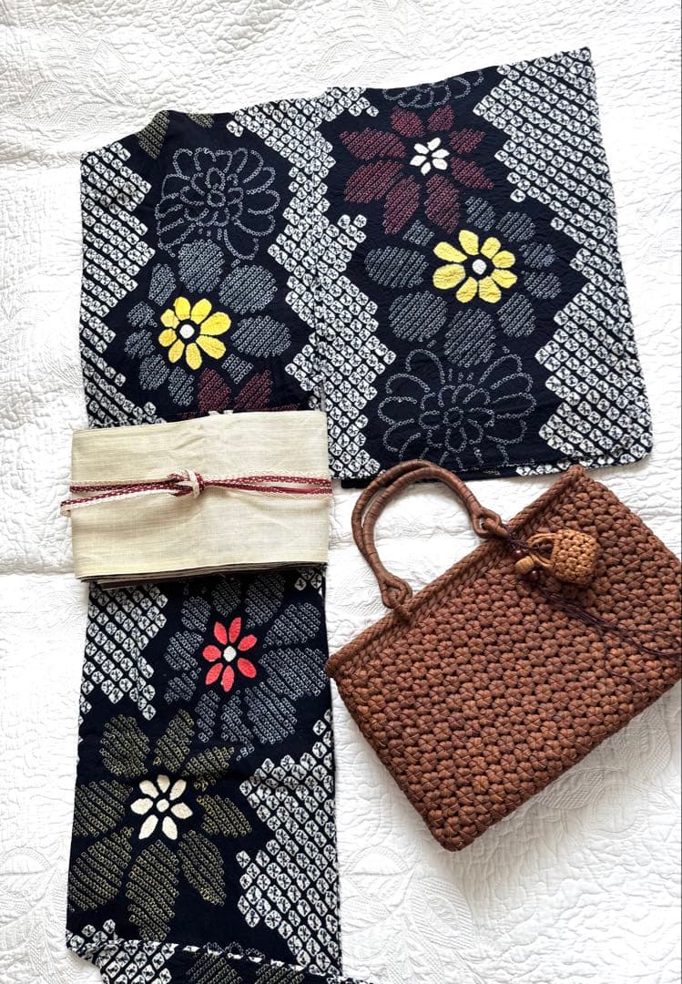 ご奉仕 高身長の方にも◆粋な大人の浴衣 ◆ 有松絞り 草花間道 素晴らしい逸品