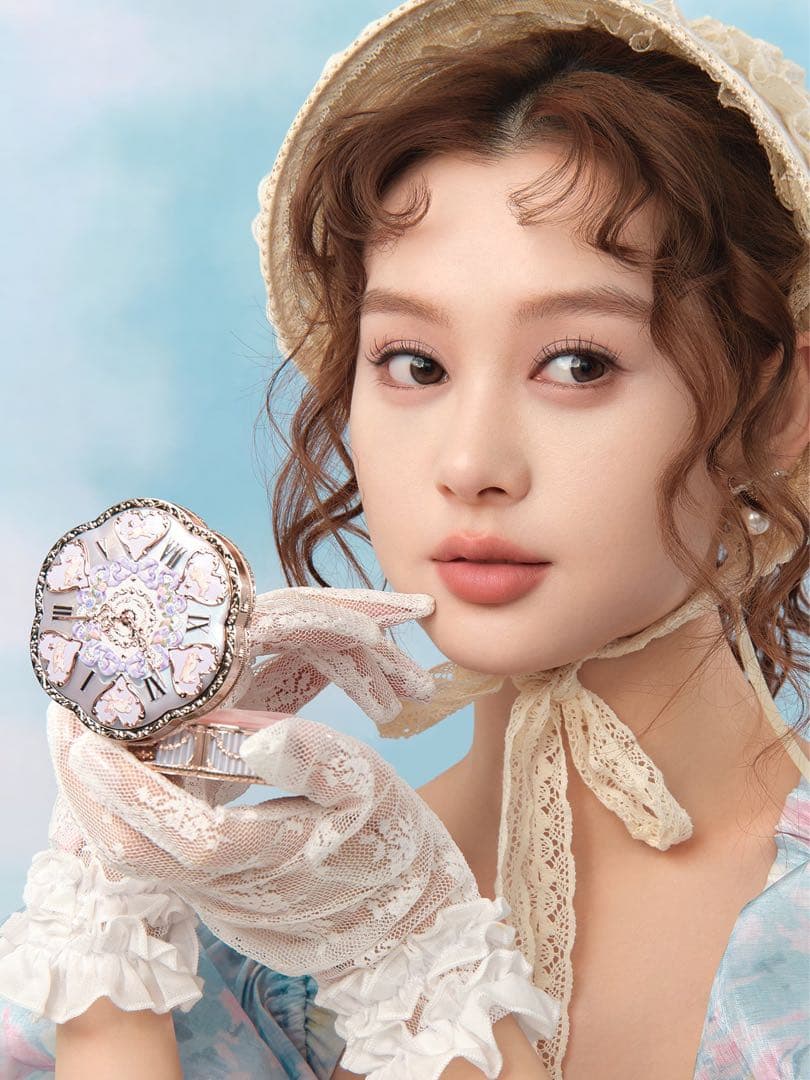 フラワーノーズ　バニーガーデンシフォンヴェール クッションファンデーション全3種