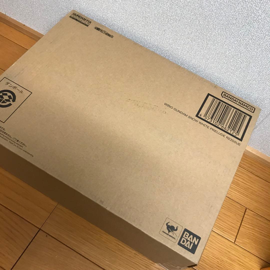 メタルコンポジット　ウイングガンダムスノーホワイトプレリュード　（再販分）未開封