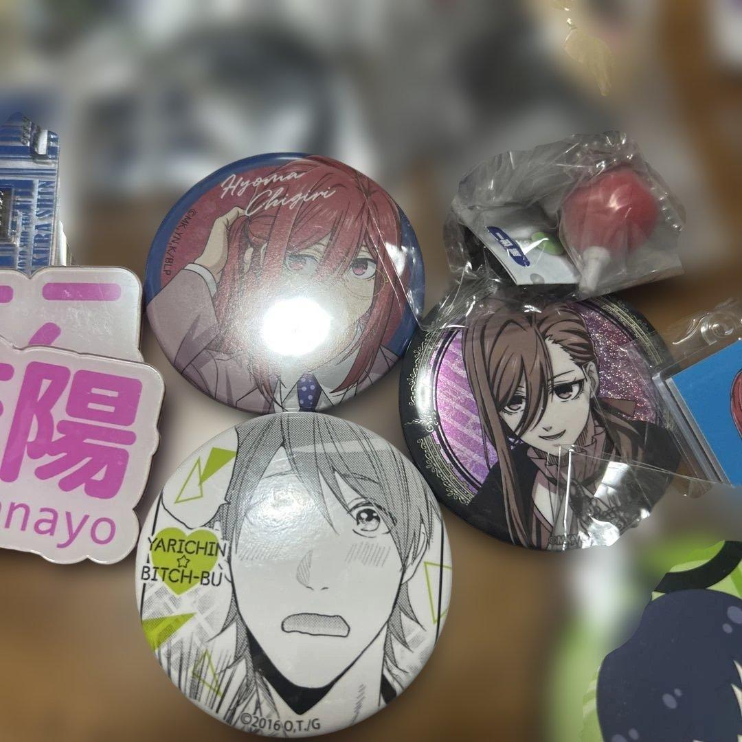 アニメグッズまとめ売り　108個