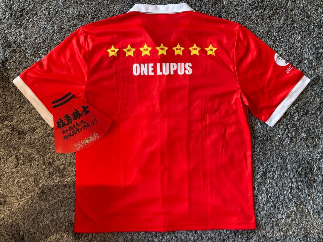 東芝ブレイブルーパス モウンガ・フリゼル・ディアンズ 直筆サイン入り　応援シャツ