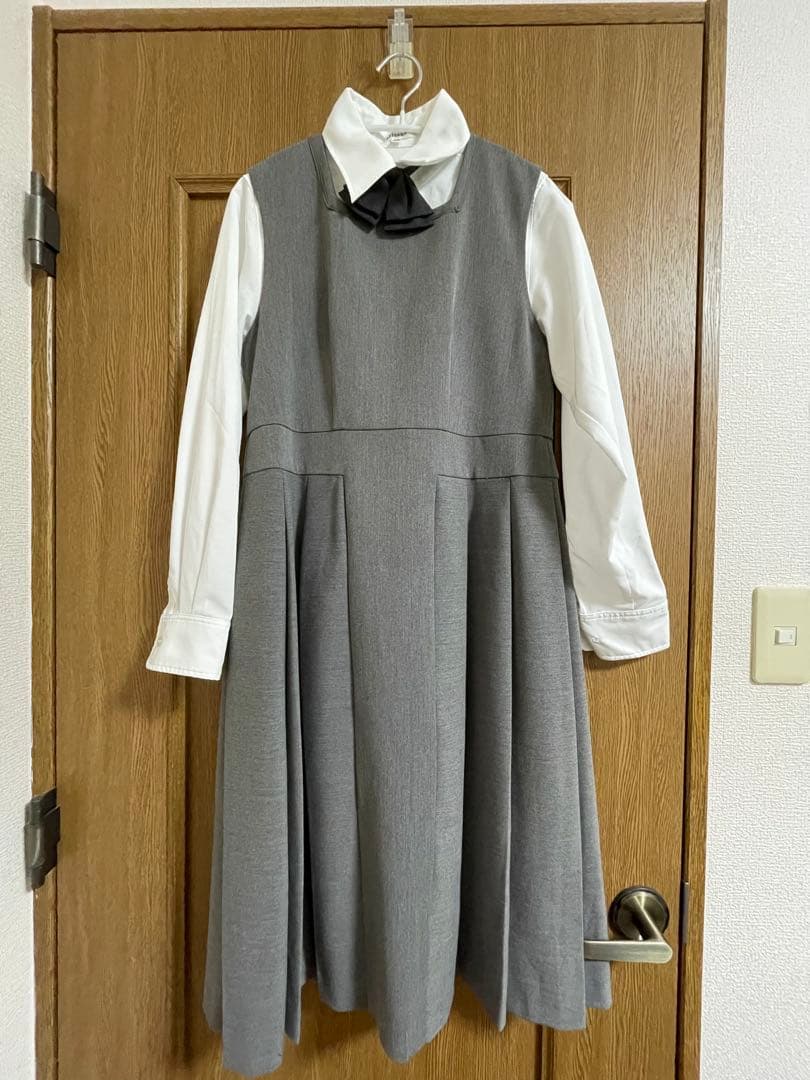 g*o様 【大幅値下げ！1/31まで】arisana 卒服 セットアップ 制服