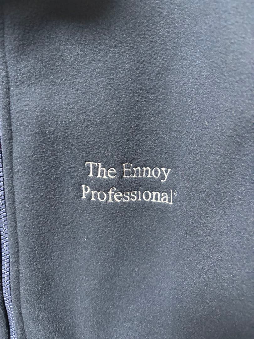 エンノイ　ベスト　Ennoy