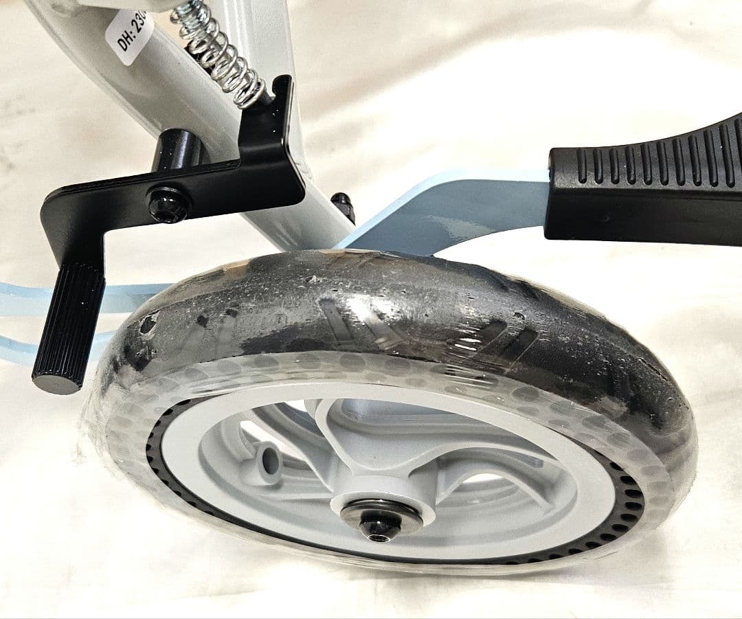 手動車椅子　no.Z　折りたたみ　車椅子　ローリングシャワーチェア　介護用