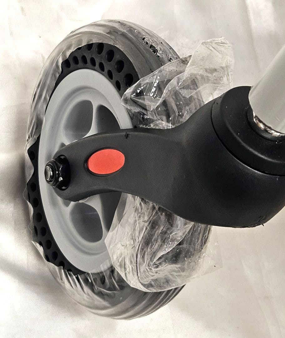 手動車椅子　no.Z　折りたたみ　車椅子　ローリングシャワーチェア　介護用