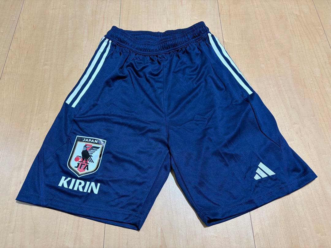 サッカー日本代表 トレーニングウェア 上下セット XXLサイズ 2023年