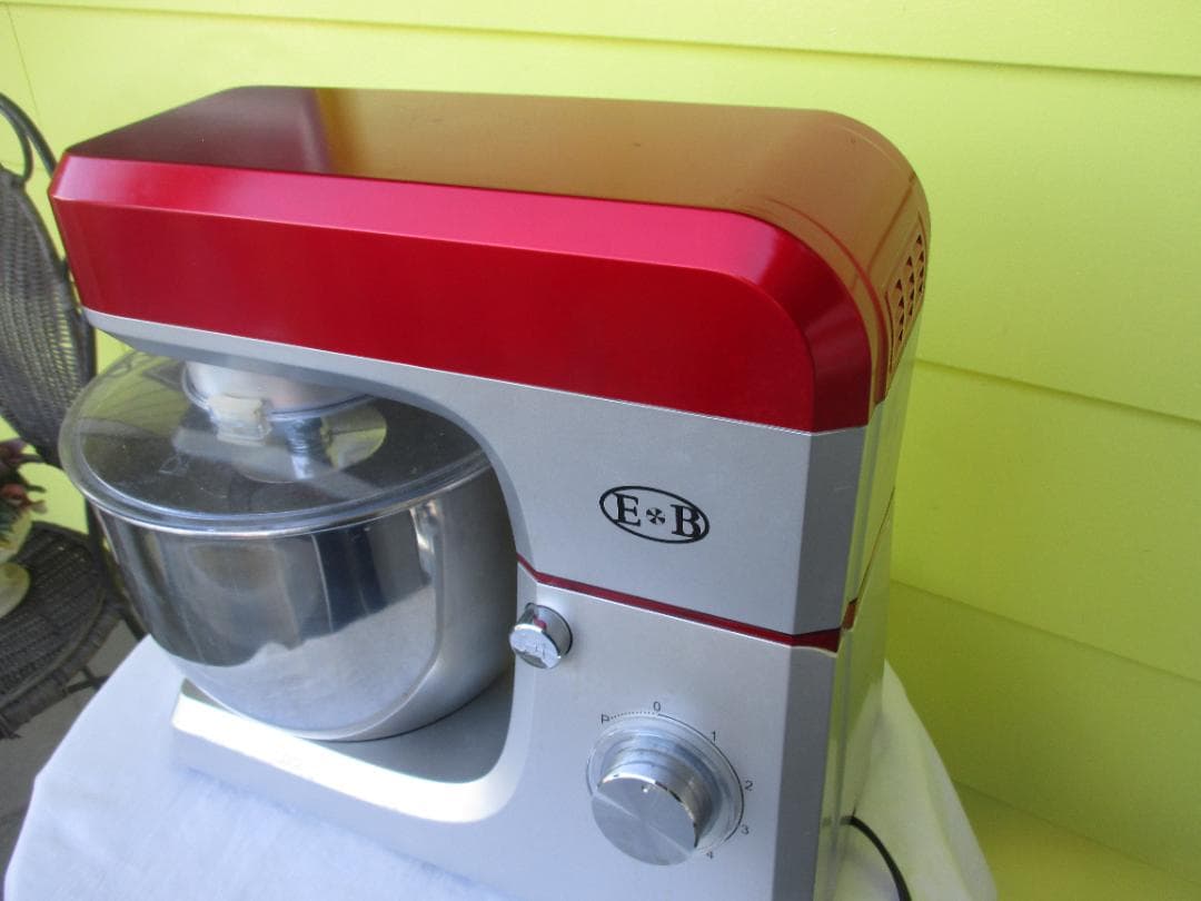 ★E&B 　ミキサー 　赤 シルバー　 ステンレスボウル　EB-1701X