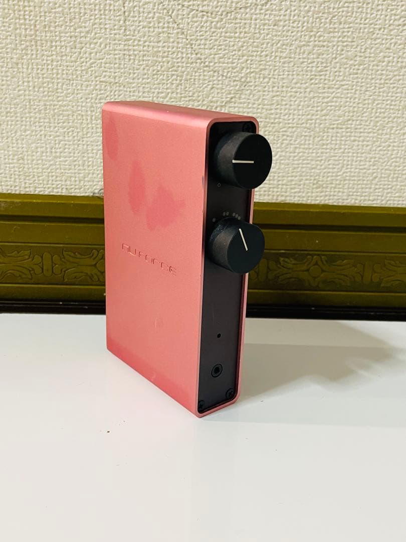 NuForce ギターエフェクター ピンク