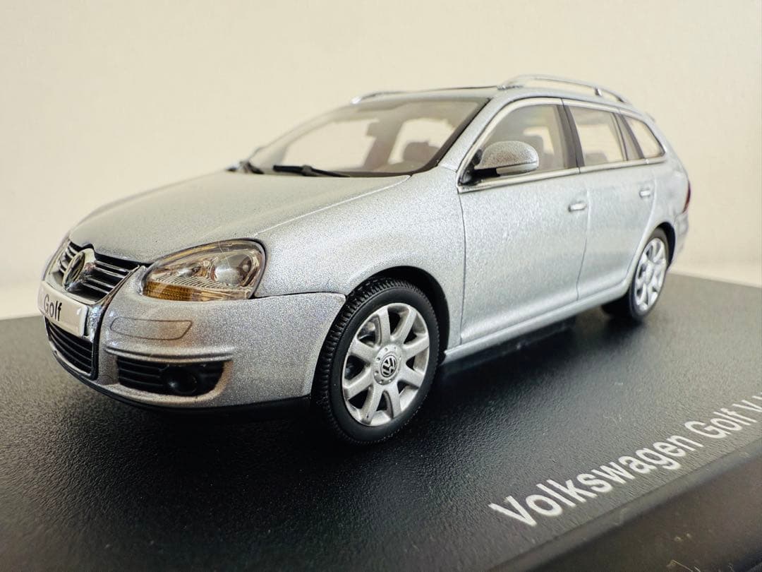 Aaオートアート/Golfゴルフ Variantヴァリアント V 5 1/43