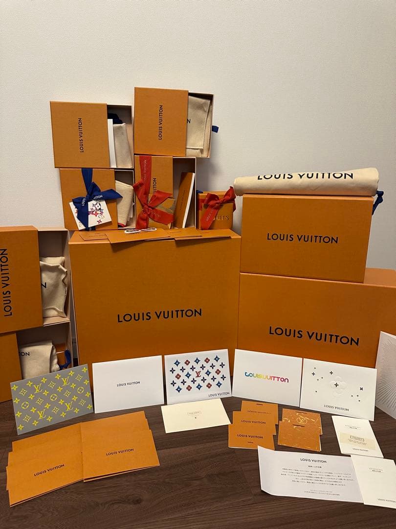 LOUIS VUITTON ギフトボックス10箱とケース類など 送料込！