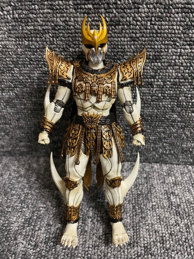 真骨彫 ン・ダグバ・ゼバ S.H.figuarts 仮面ライダークウガ