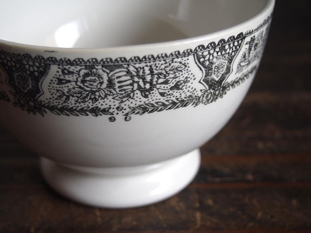 ヴィクトリアン様式 グリザイユ カフェオレボウル スペイン古陶 南欧/K339