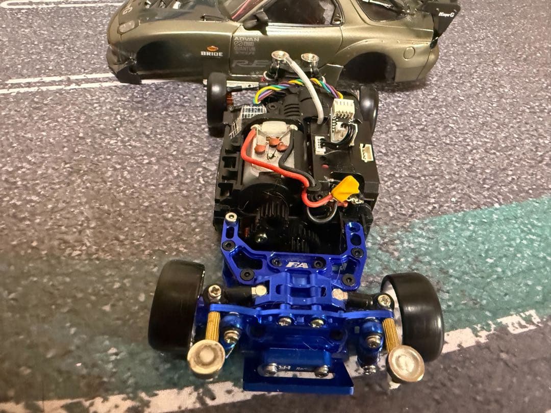 京商ミニッツAWD1台&MRD3台&4×4 シャーシ計5台セット(ボディオマケ)