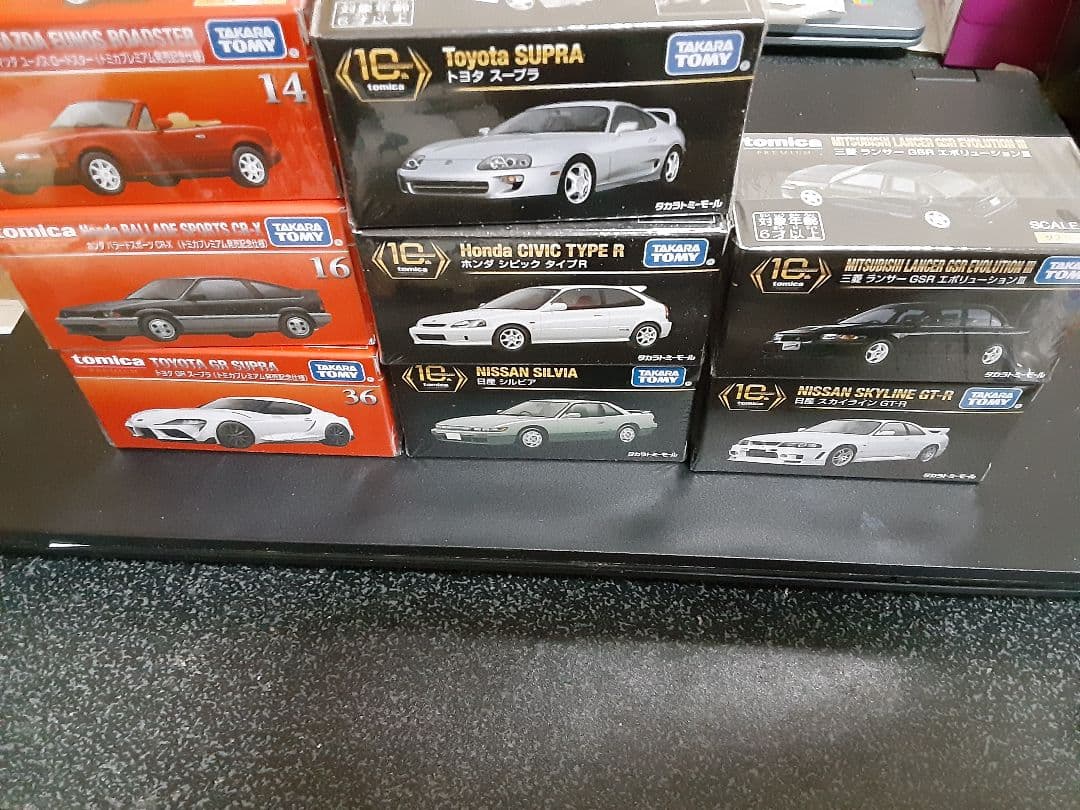 トミカプレミアム8台セット+その他