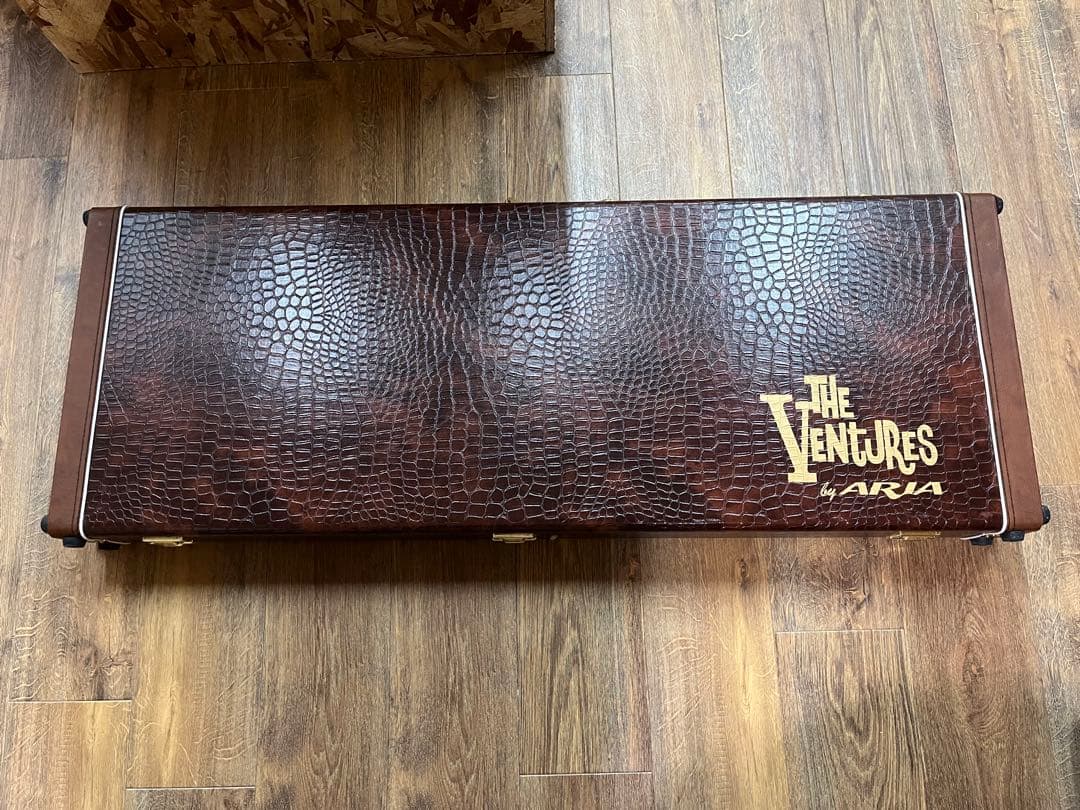 ARIA VM-2001 The Ventures mosrite モズライト