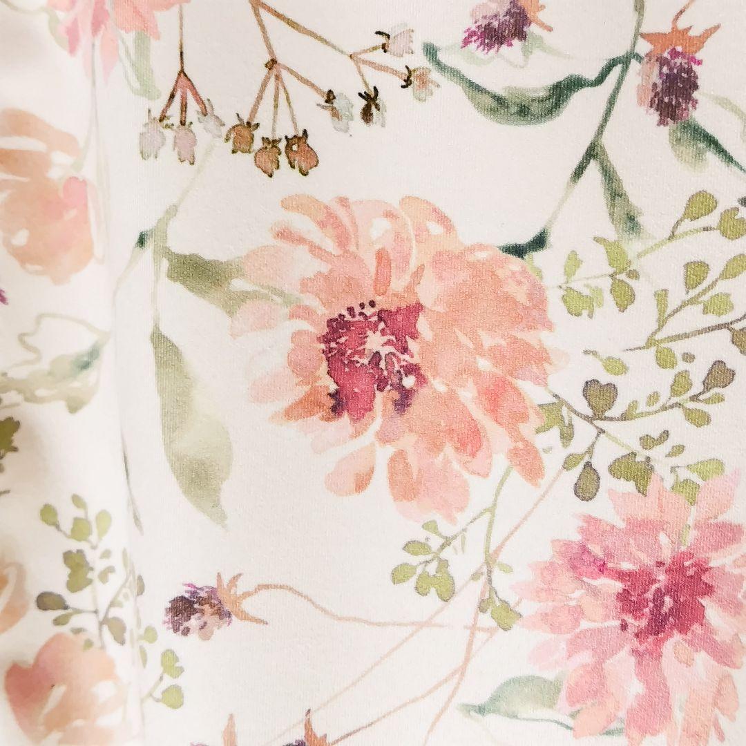 L Chacott 未使用 フラワー レギンス ＊ヨガウェア ダンス ヨガパンツ