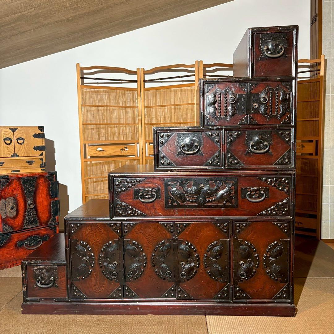 階段箪笥　6段　飾り金具　時代箪笥　伝統家具　和家具　和箪笥　民芸家具