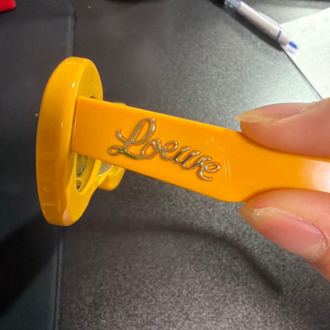 Loewe サングラス キャットアイ