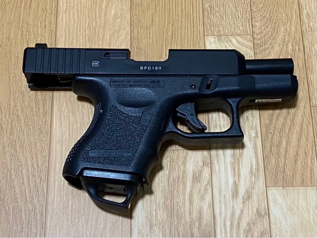 売切り 希少 東京マルイ グロック26★MAGPUL タイプ マガジンバンパー付