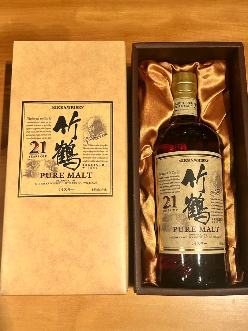 NIKKA 竹鶴 21年 ピュアモルト 700ml 箱入り