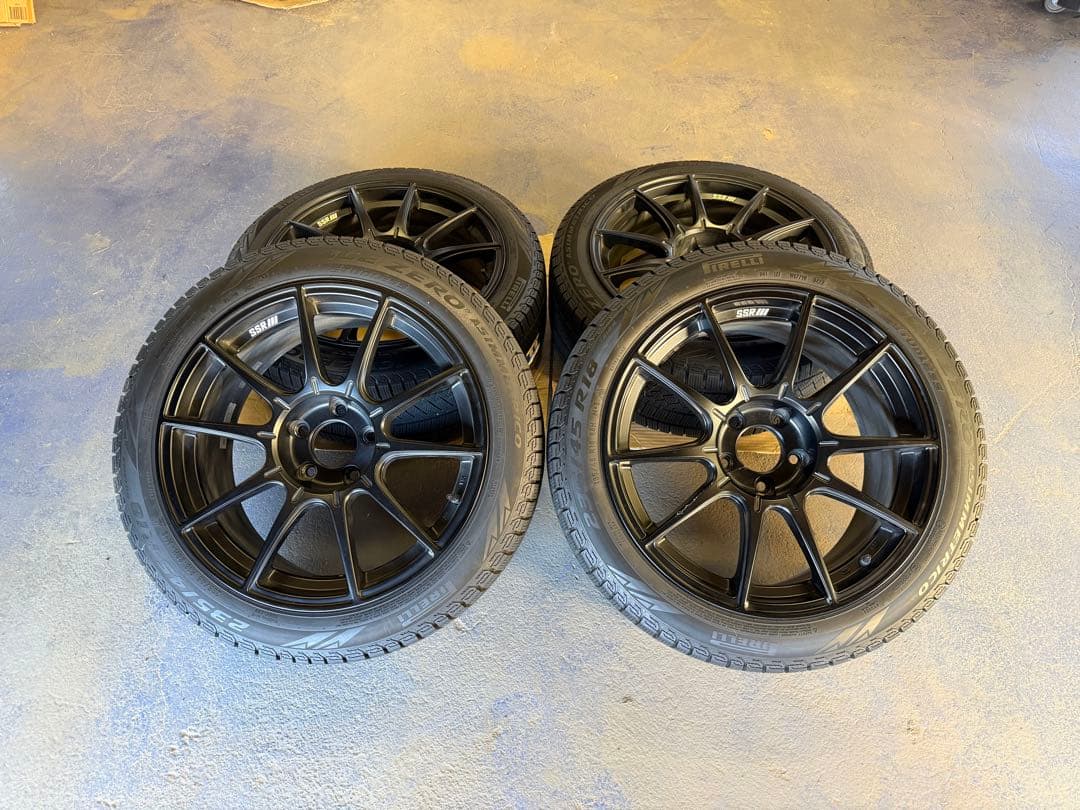 MASSY　SSR GTX01 18×8.5j 114.3 5H +38