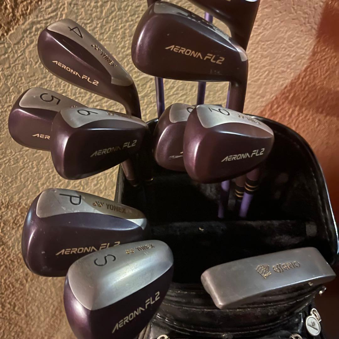 YONEX レディース ゴルフクラブセット(ミッキーのヘッドカバー他おまけ多数)