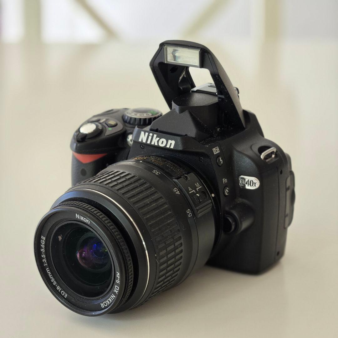 【ニコン】デジタル一眼レフカメラ Nikon D40x ダブルレンズセット