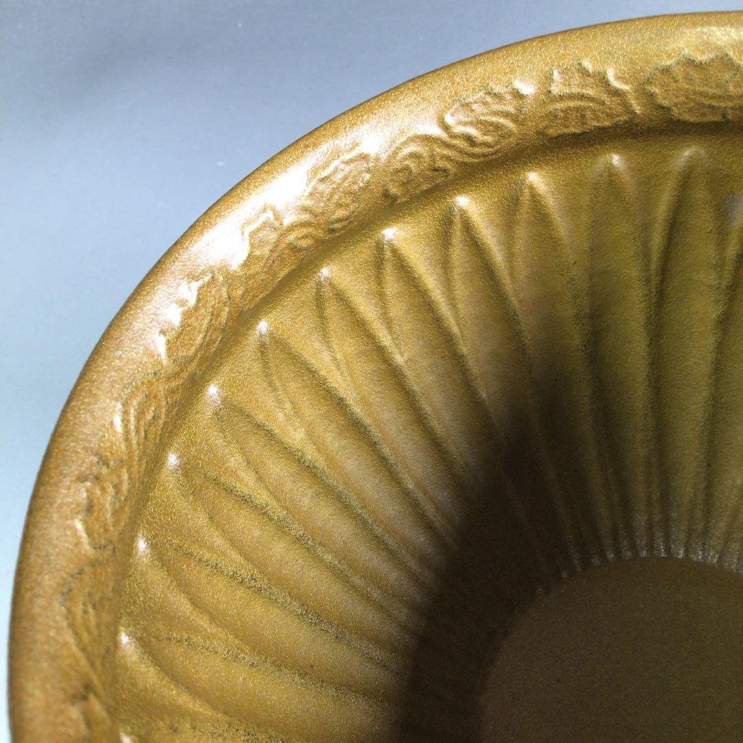 Ｒ６７１　建水　『中川浄益造』『而妙斎　書付』『菊彫モール建水』　共箱　茶道具