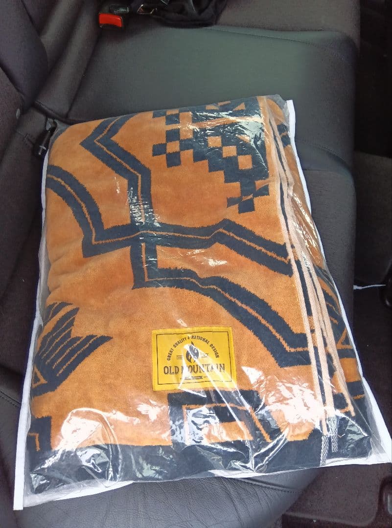 OLD MOUNTAIN カケモノ