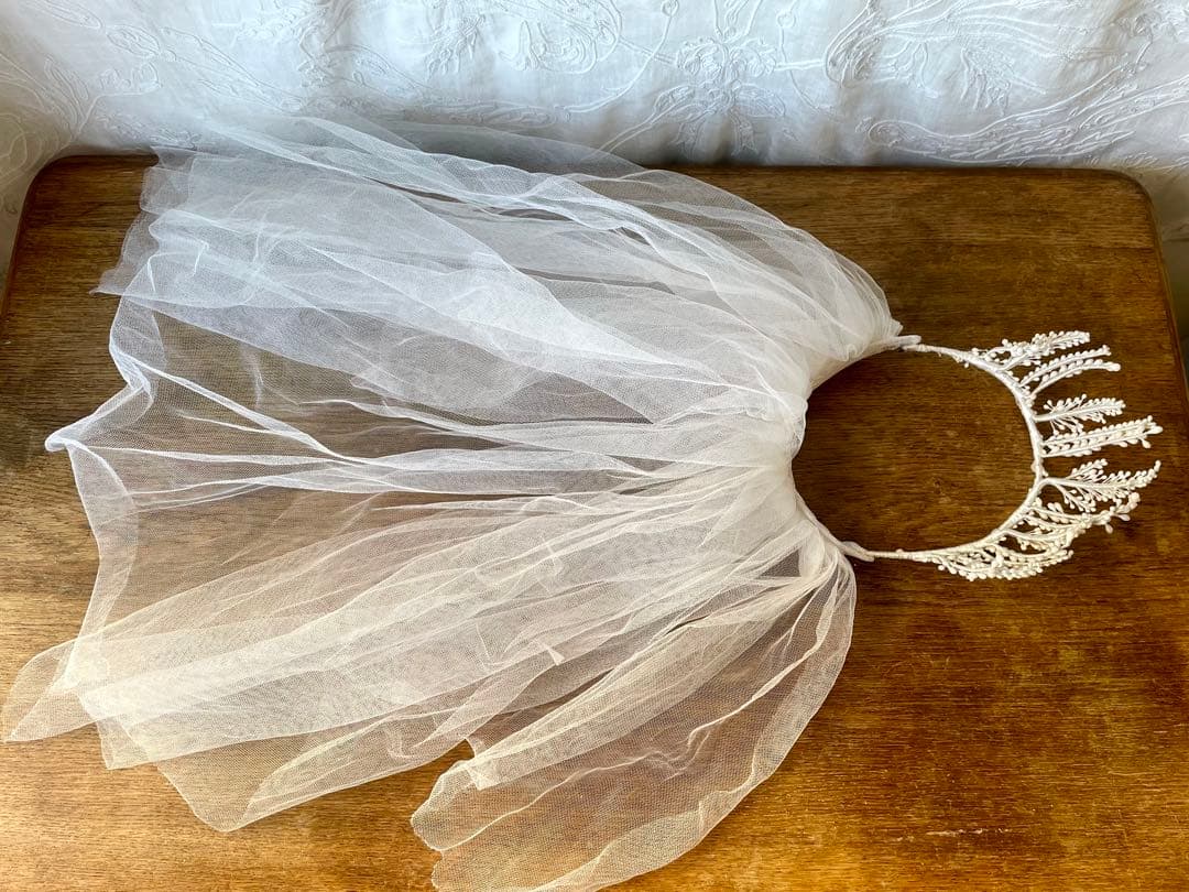 チュールベール付きワックスフラワーティアラ マリアージュ冠フランスアンティーク