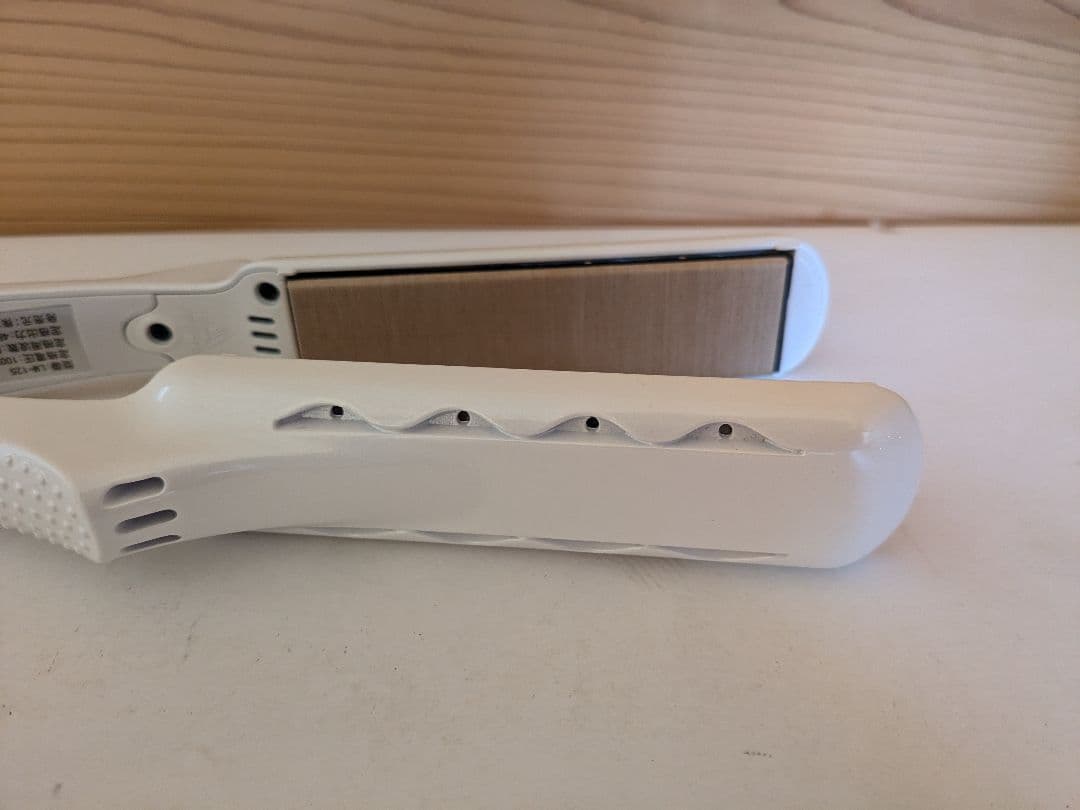 絹女 KINUJO ストレートヘアアイロン LM-125