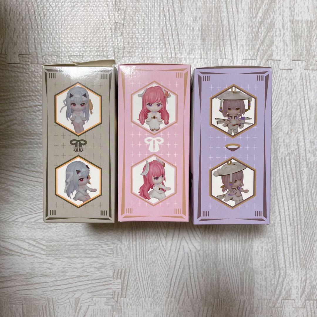 NIKKE 勝利の女神　モダニア ドロシー　紅蓮　カップ麺ホルダー 限定特典