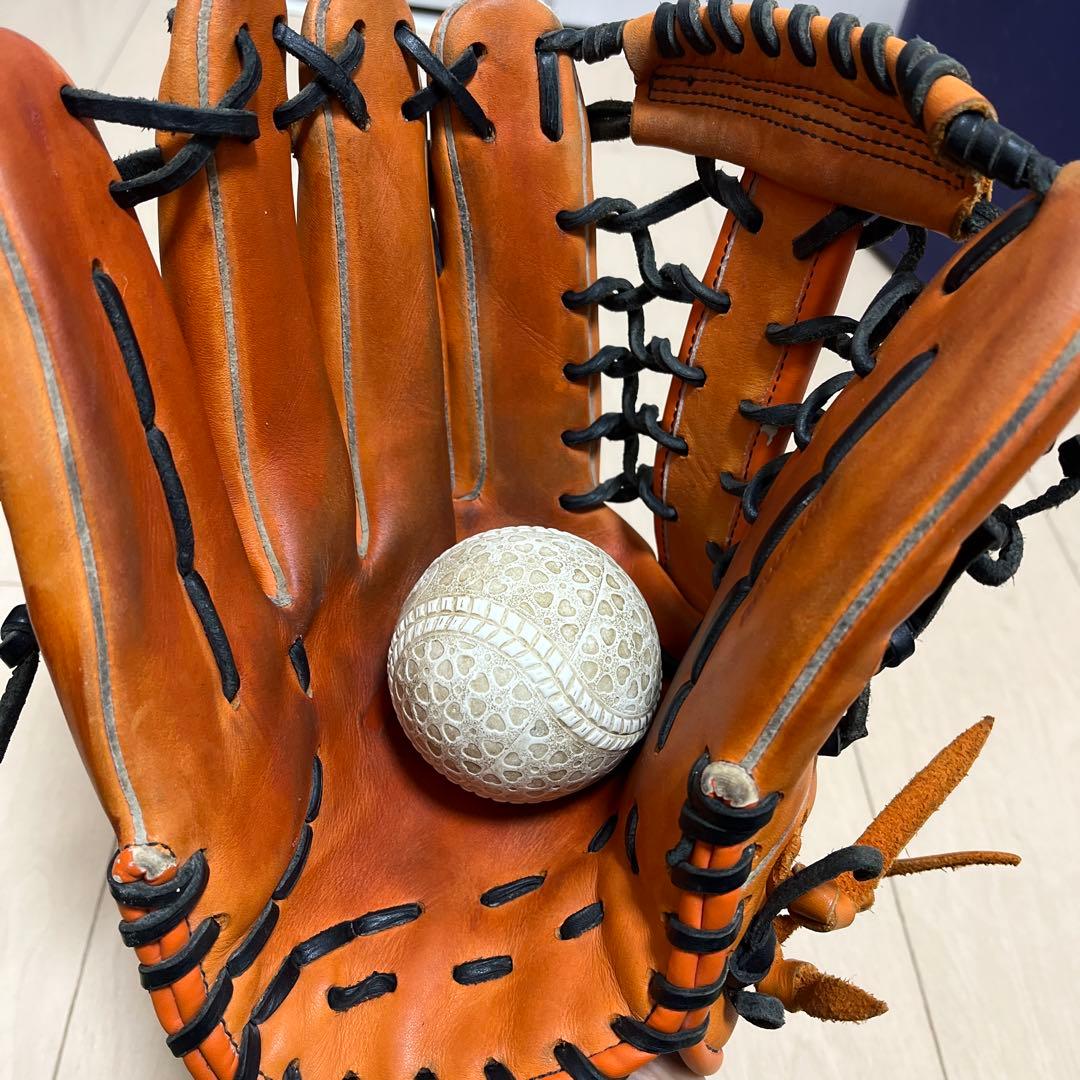 Wilson 軟式 外野手用 グローブ オレンジ 左投げ