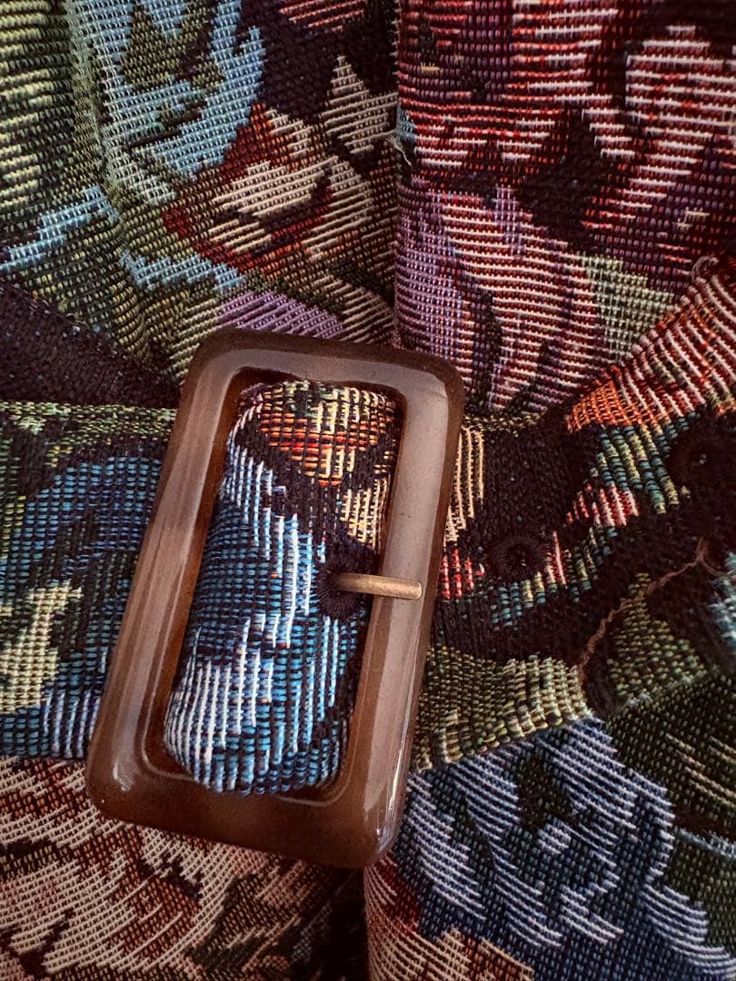 【超希少・6L】新品 くる実 しまむら ジャンパースカート ゴブラン 花柄 黒