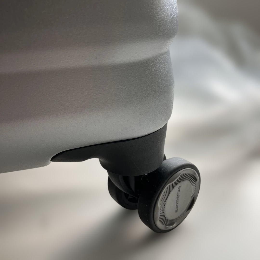 ⚫︎8/0210i01 Samsonite Element XLT2.0