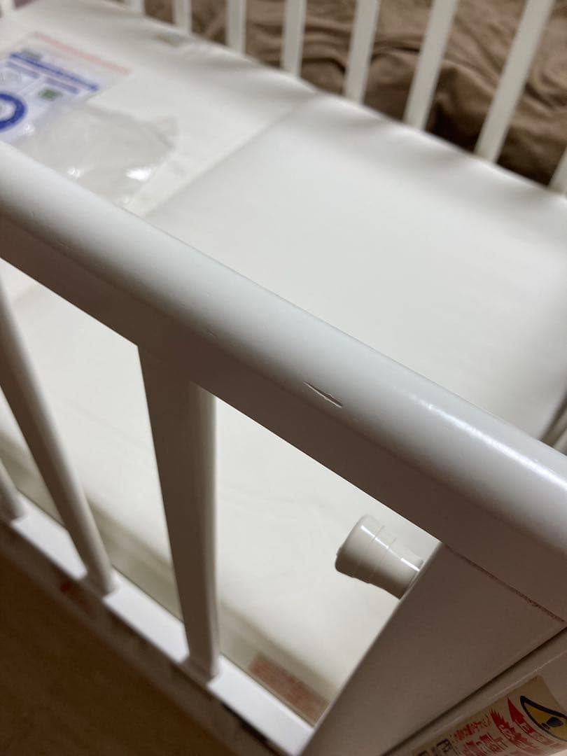 カトージ　ベビーベッド　ハイポジションミニベッド　アーチ　ホワイト　02028