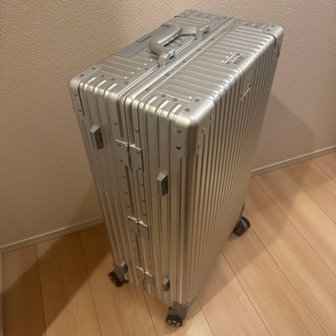 OUNCEアルミ合金 ボディスーツケース サイズ 70L 7泊〜8泊　シルバー