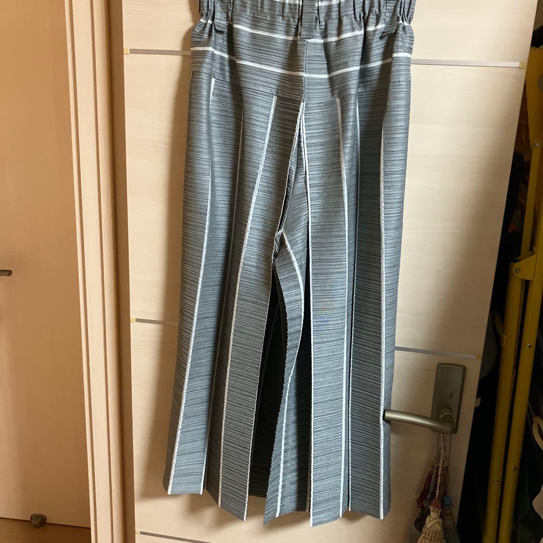 イッセイミヤケ　プリーツプリーツ　パンツ